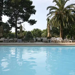 4* Отель Trias