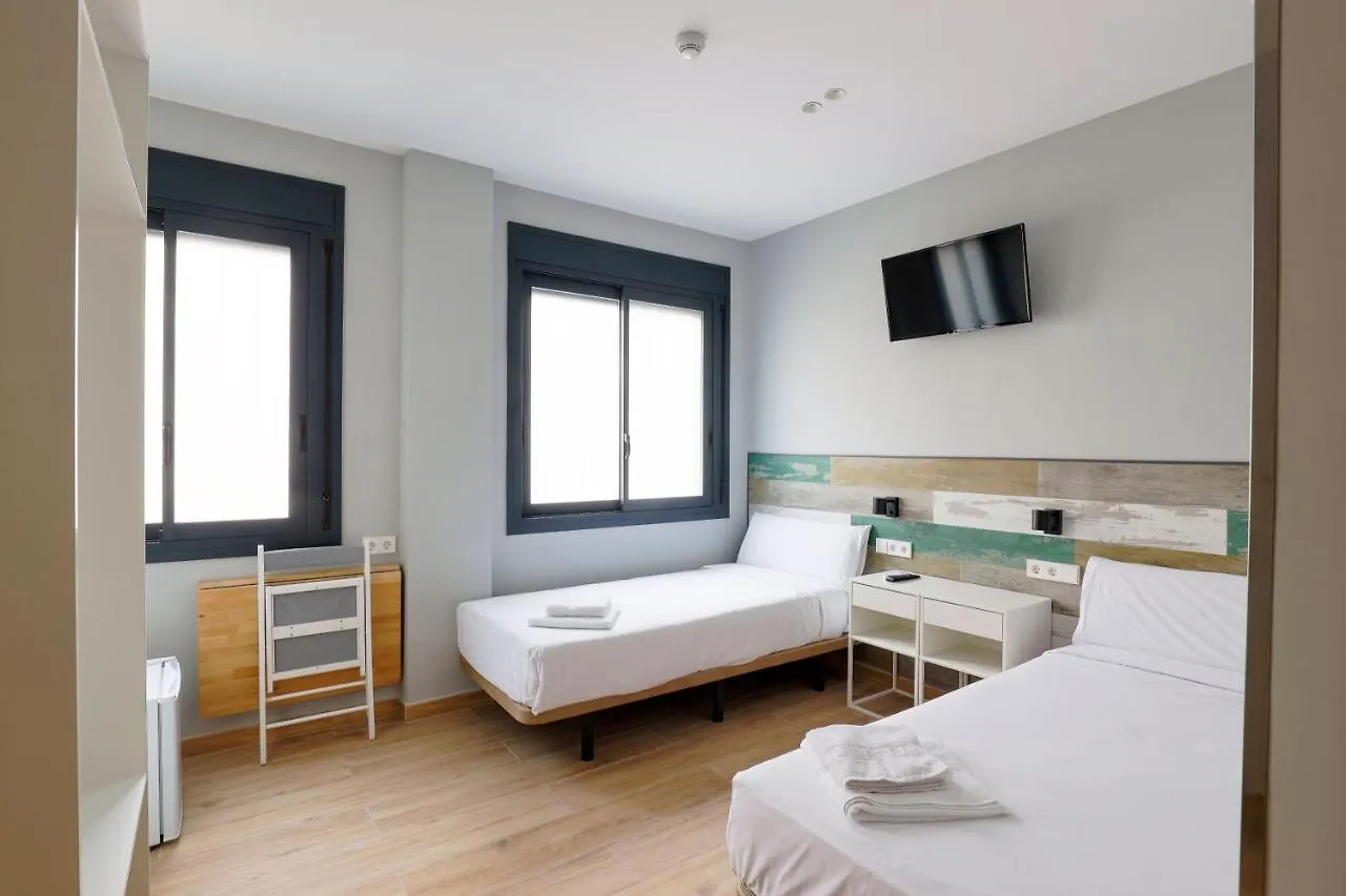 Hey Rooms Cerdanyola del Valles 0*,  Spain